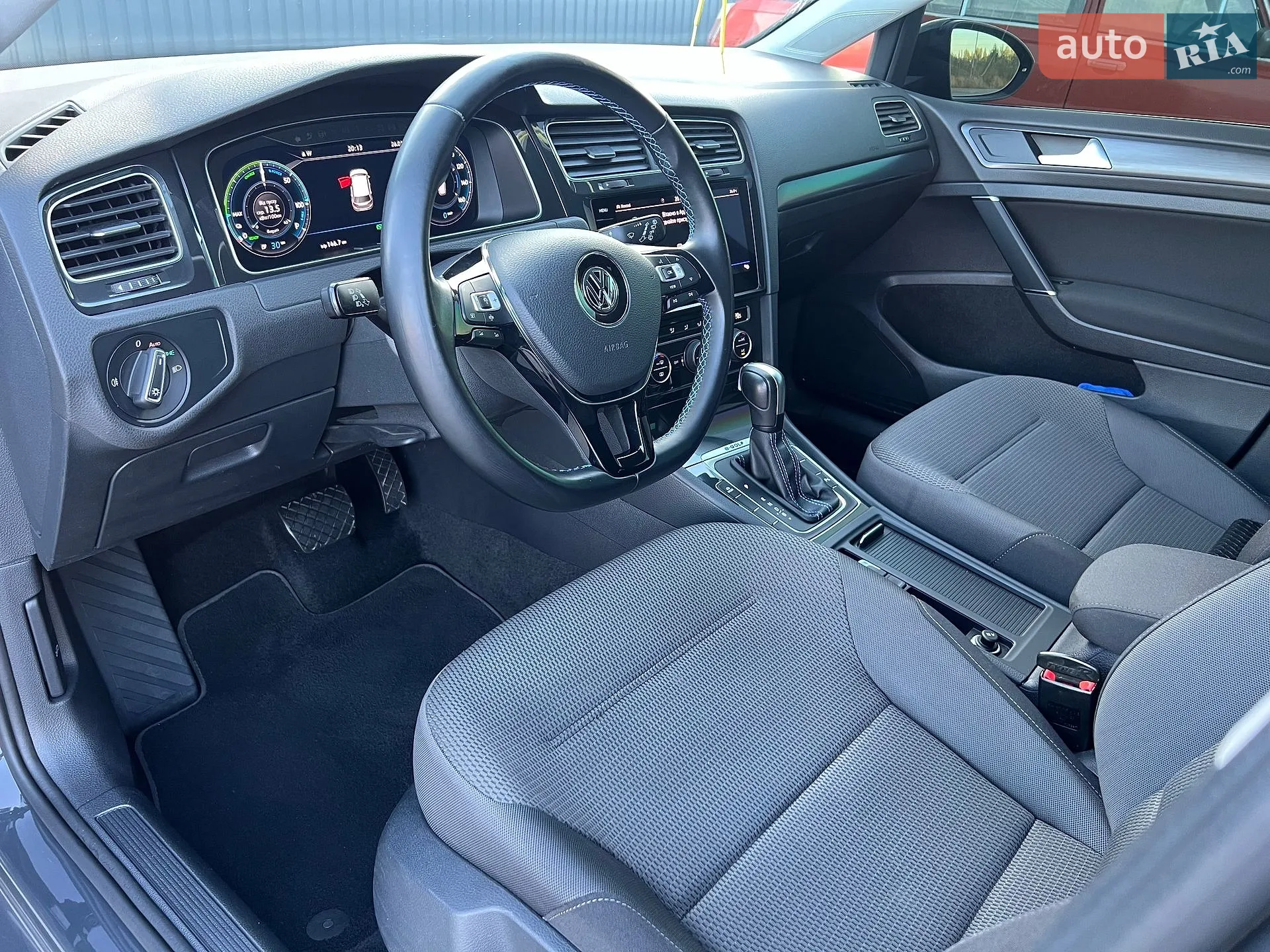 2020 Volkswagen Golf - мініатюра 13