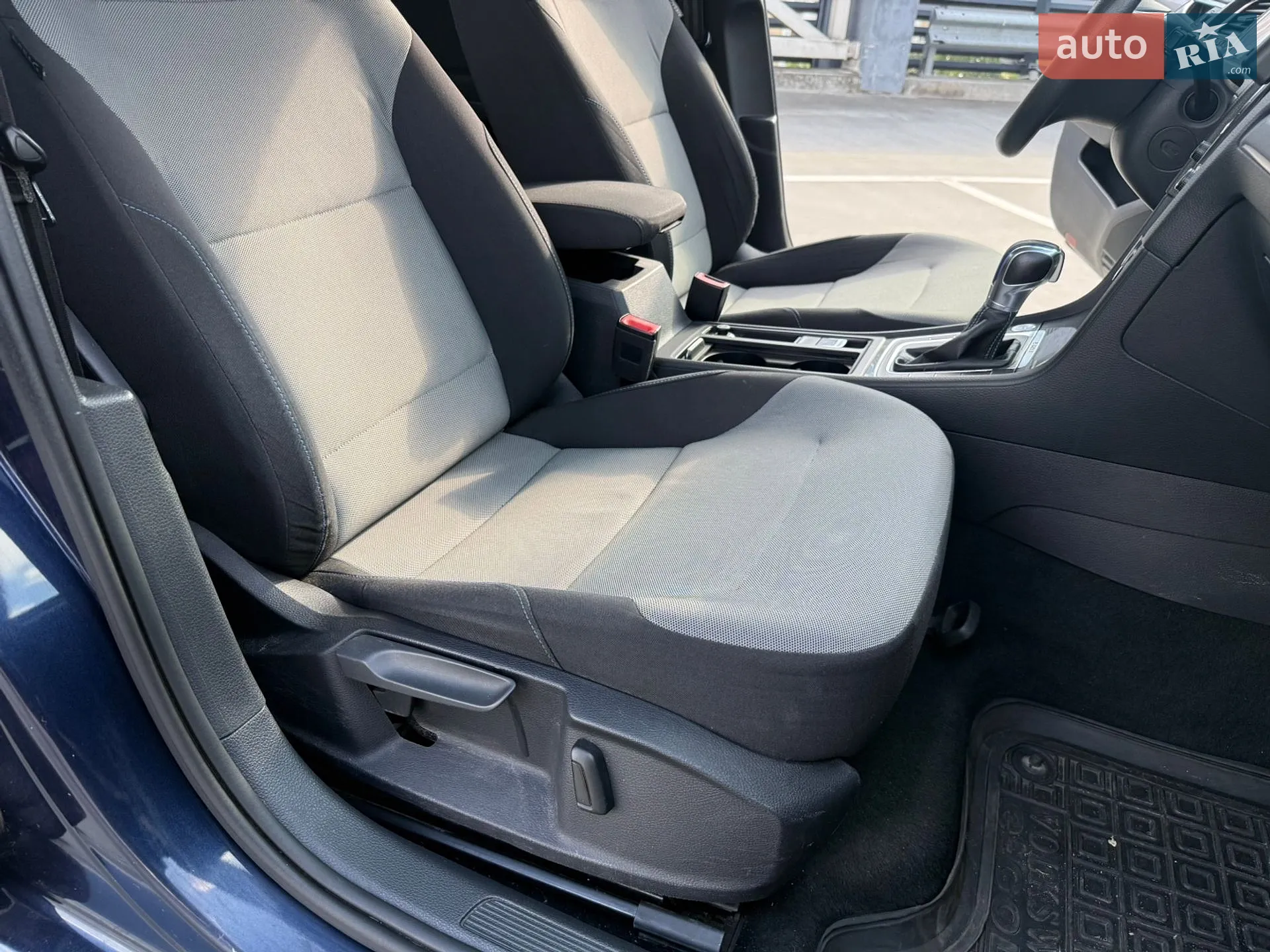 2016 Volkswagen Golf - мініатюра 19