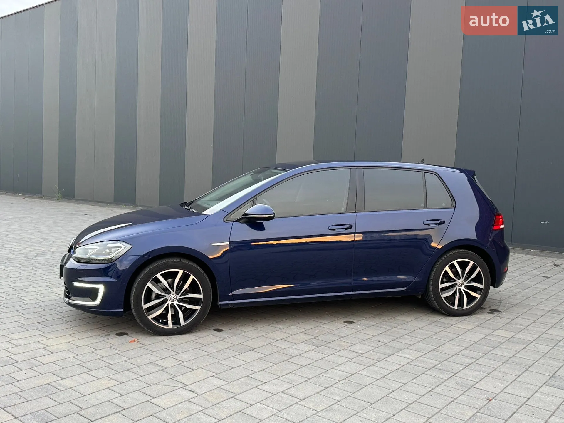2018 Volkswagen Golf - мініатюра 2