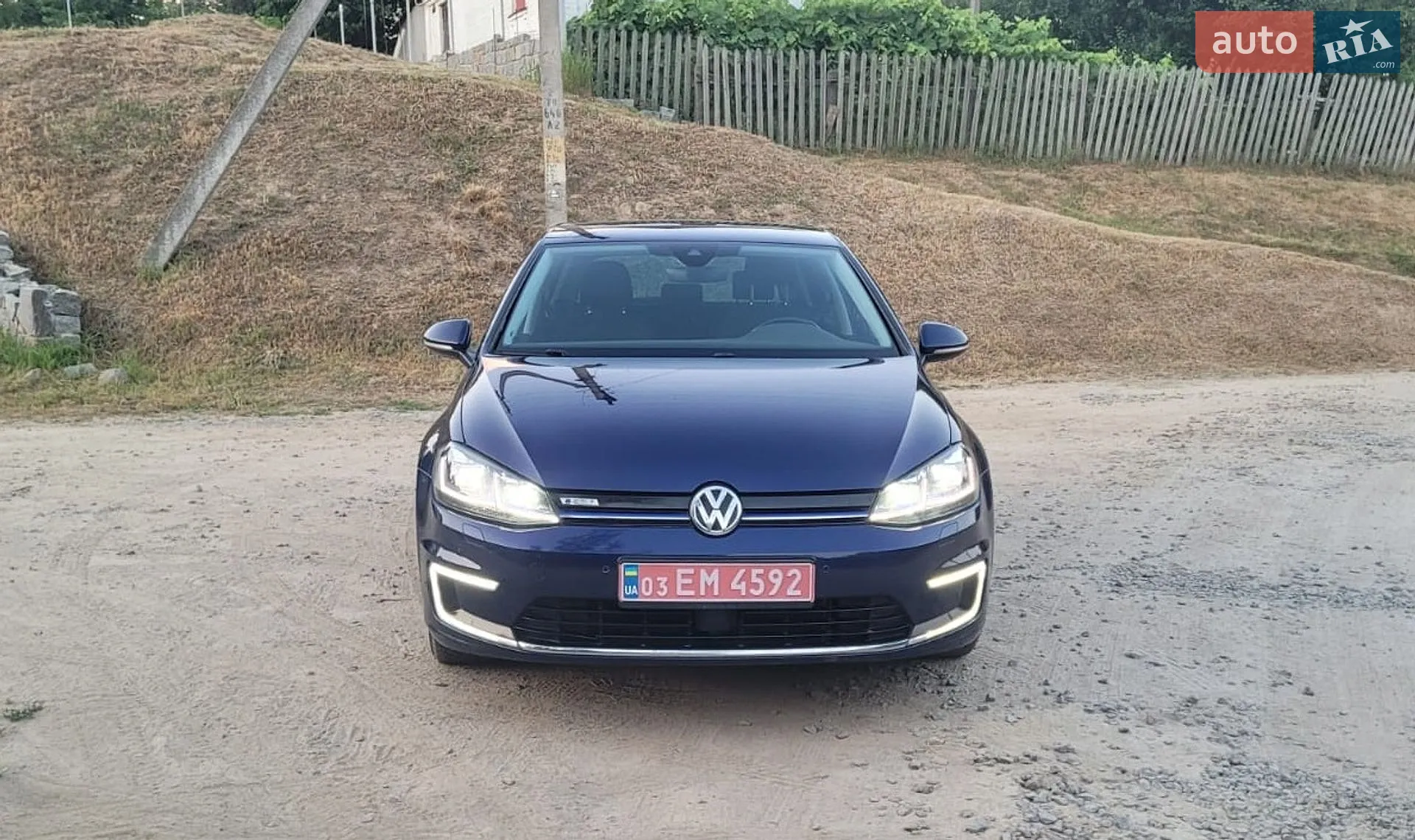 2017 Volkswagen Golf - мініатюра 2