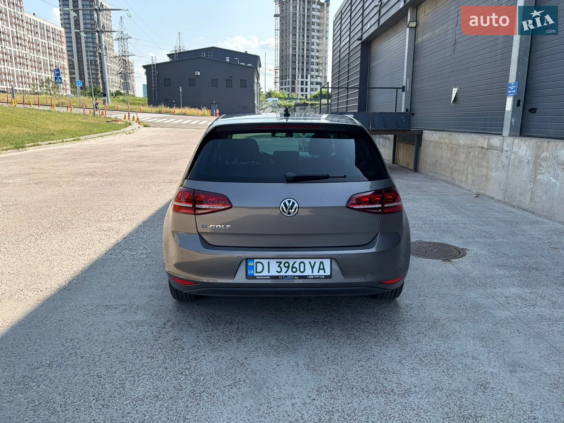 2014 Volkswagen Golf - мініатюра 9