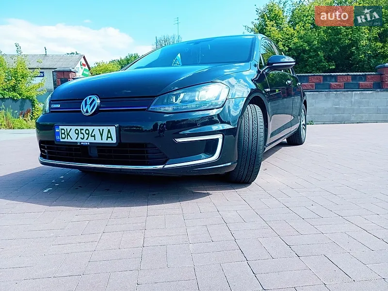 Volkswagen e-Golf