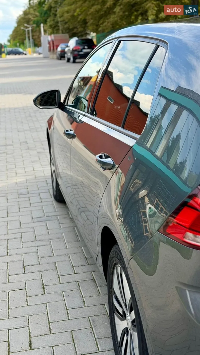 2017 Volkswagen Golf - мініатюра 8