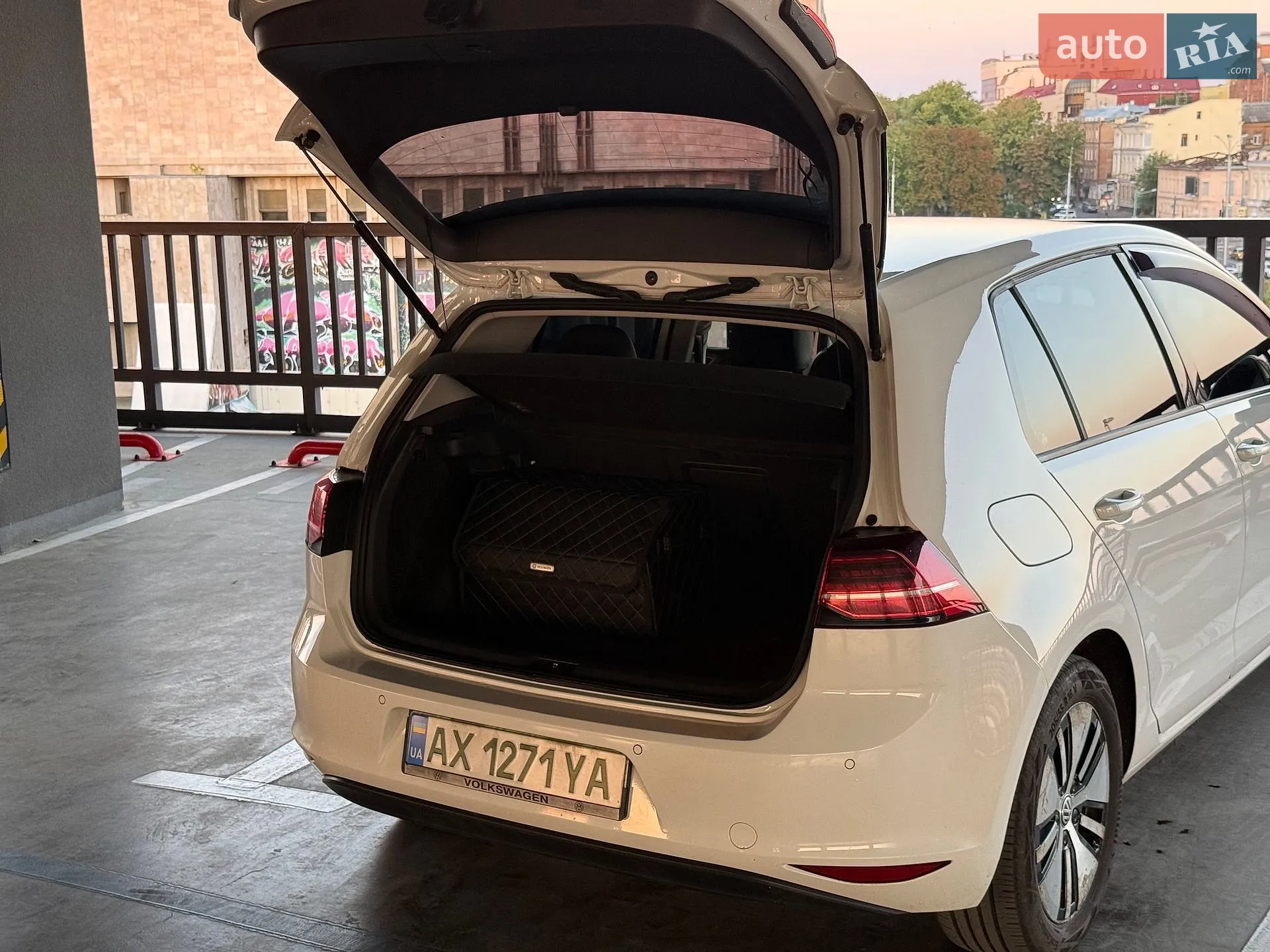 2015 Volkswagen Golf - мініатюра 17