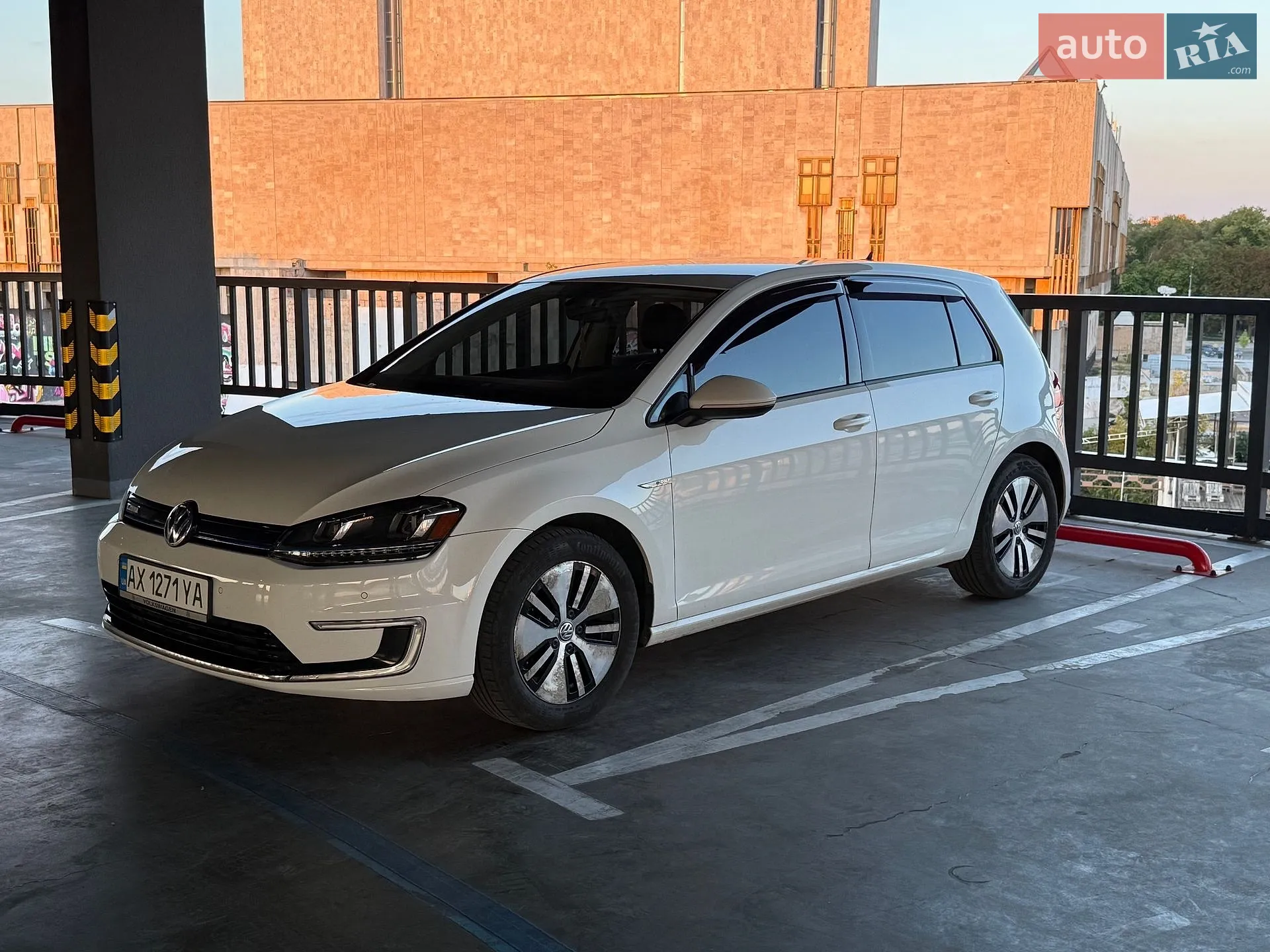 2015 Volkswagen Golf - мініатюра 11