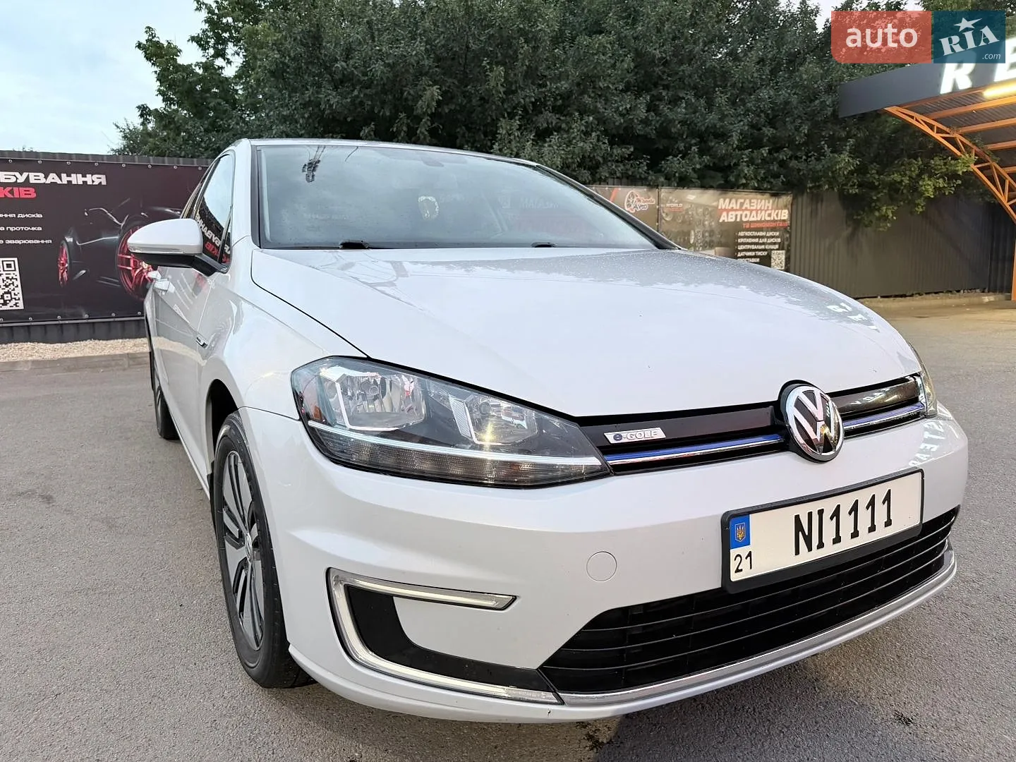2017 Volkswagen Golf - фото 1