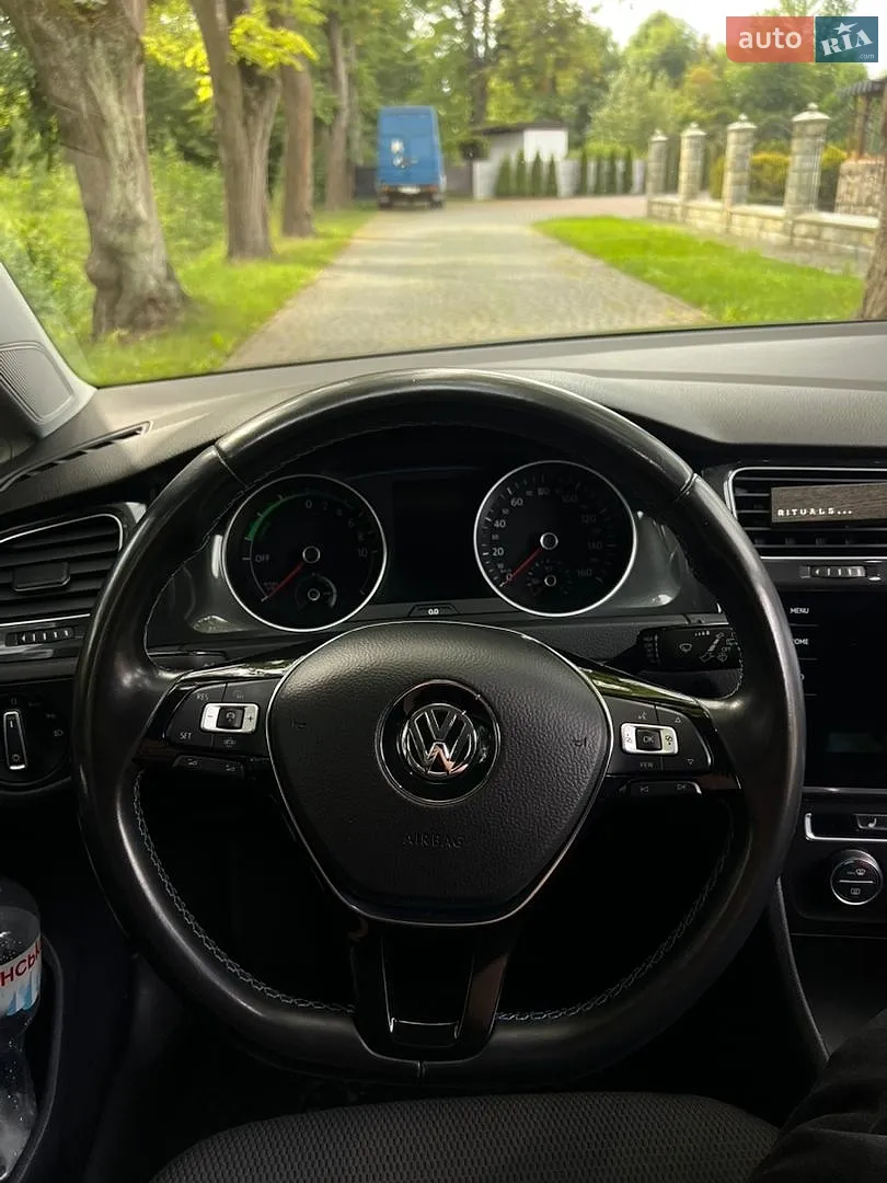 2019 Volkswagen Golf - мініатюра 13