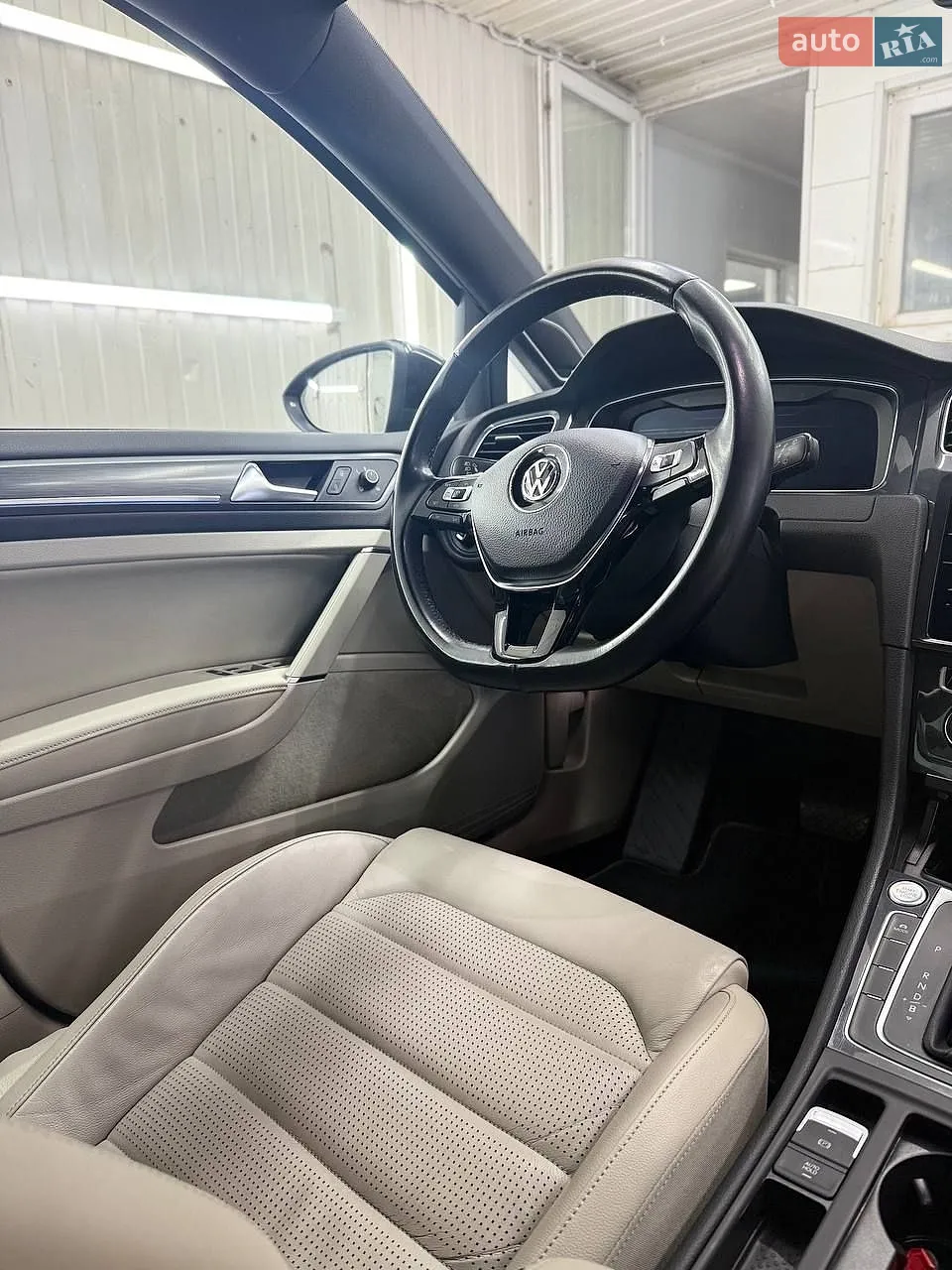 2018 Volkswagen Golf - мініатюра 9