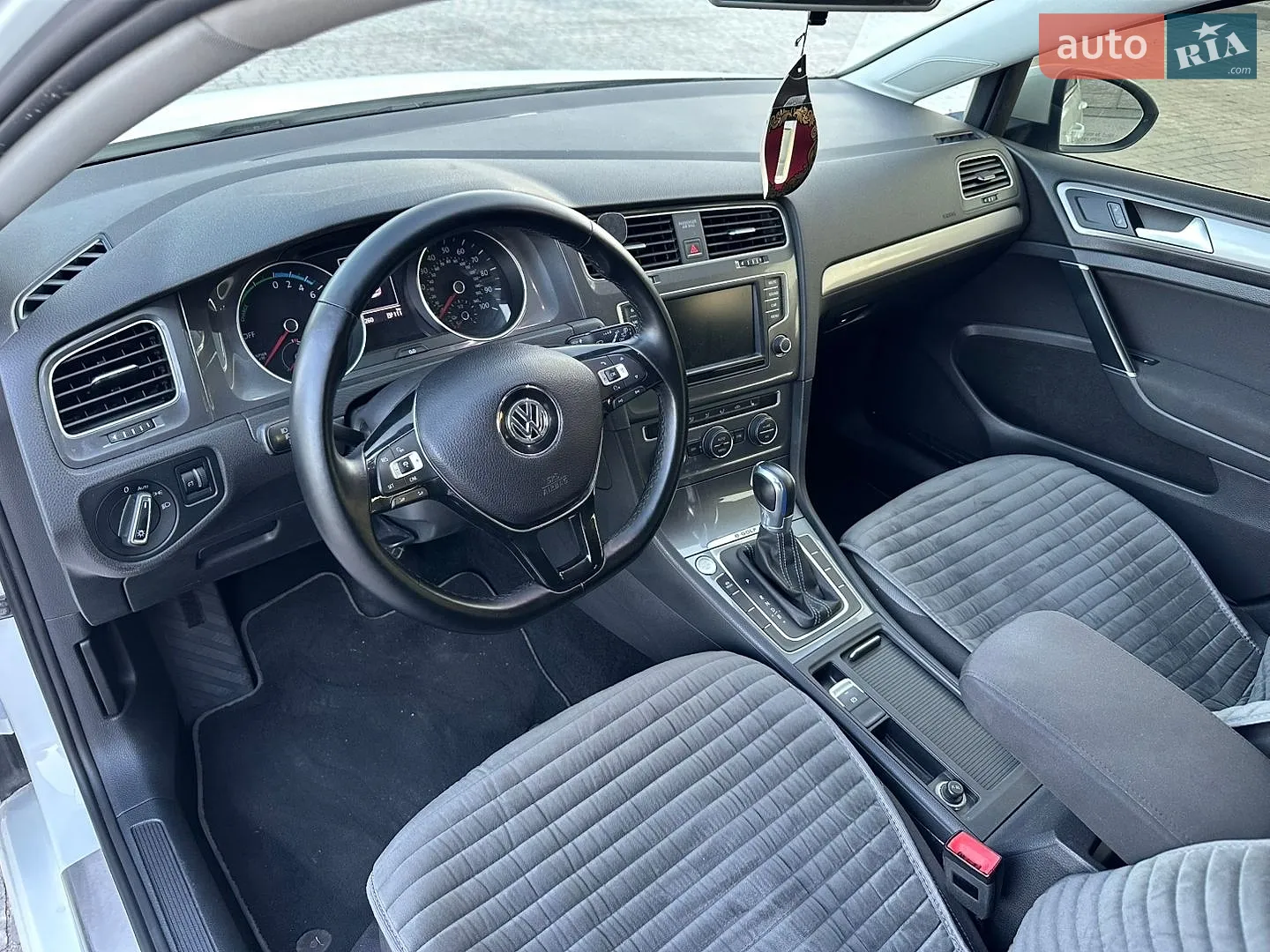 2016 Volkswagen Golf - мініатюра 12