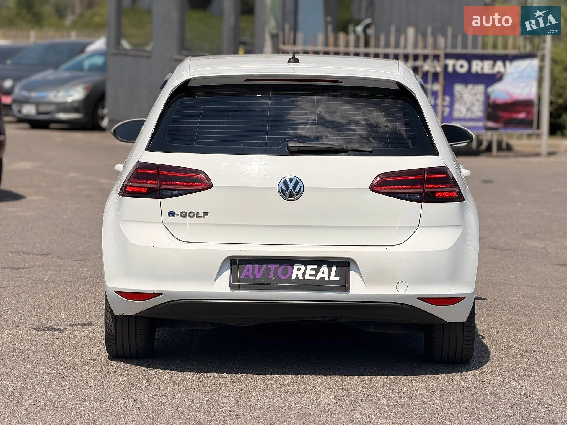 2016 Volkswagen Golf - мініатюра 23