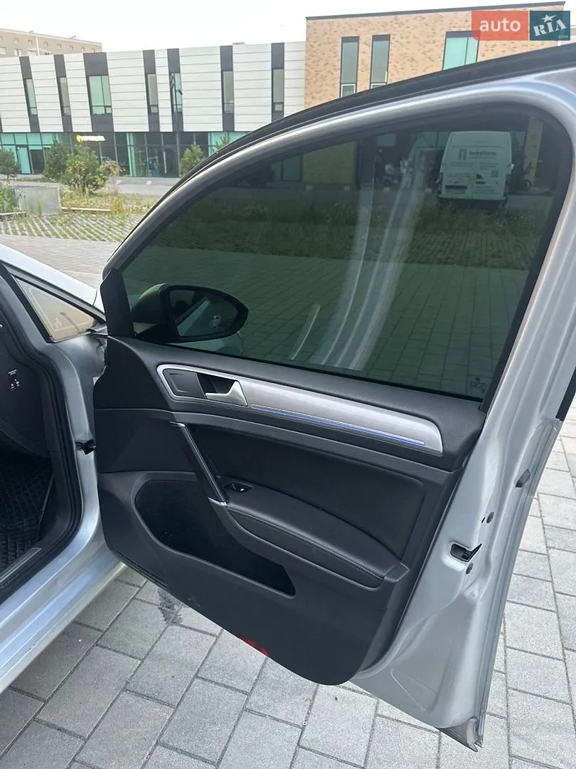2015 Volkswagen Golf - мініатюра 24