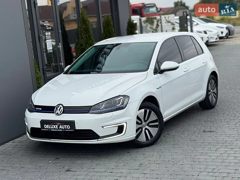 Volkswagen e-Golf 2016