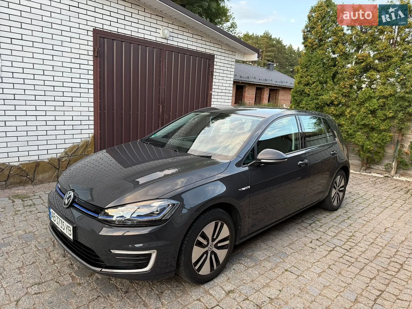 2020 Volkswagen Golf - фото 1