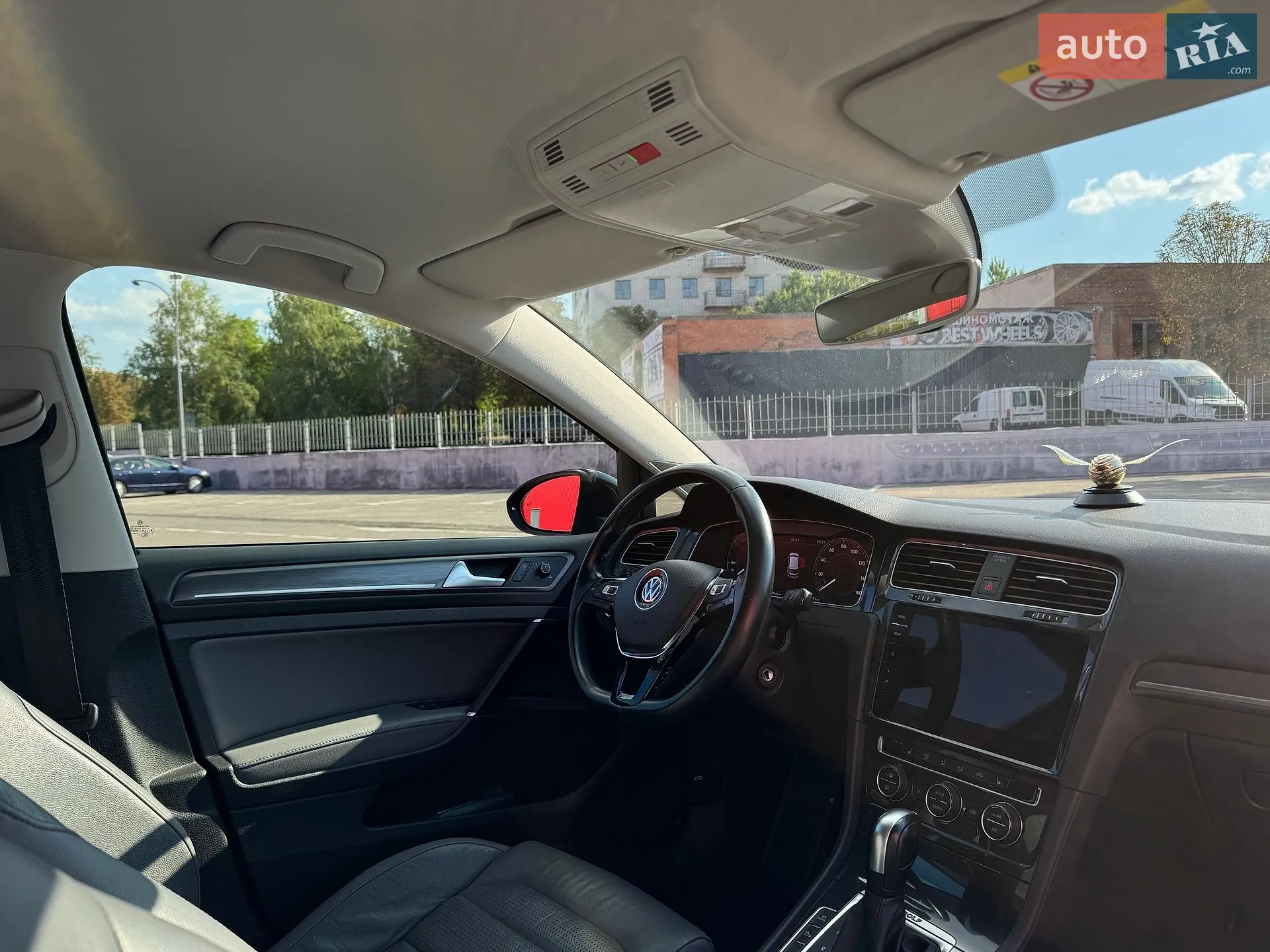 2020 Volkswagen Golf - мініатюра 17
