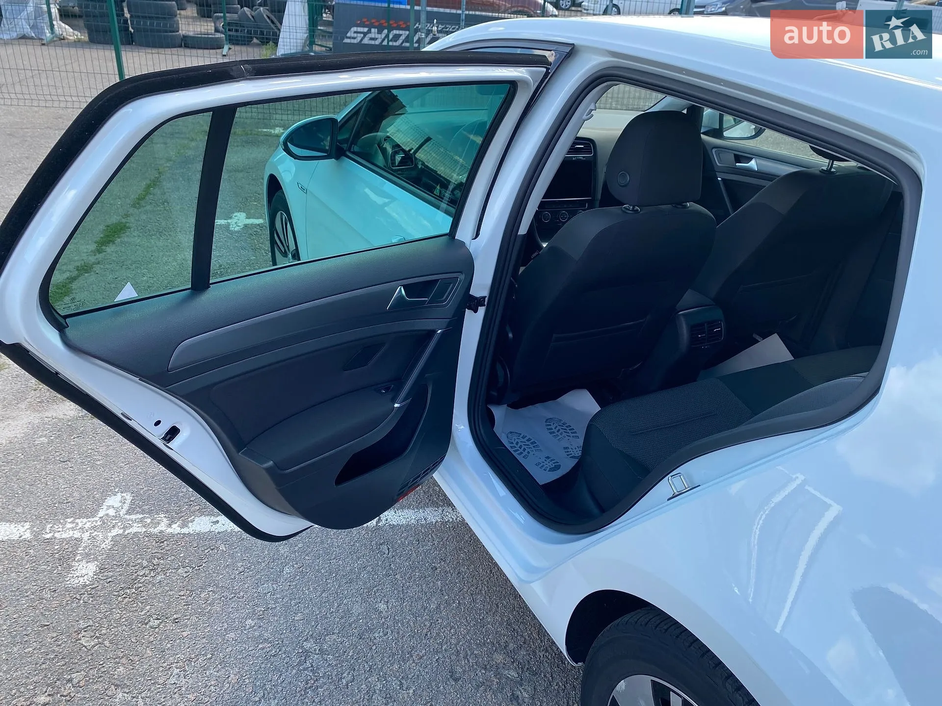 2019 Volkswagen Golf - мініатюра 38