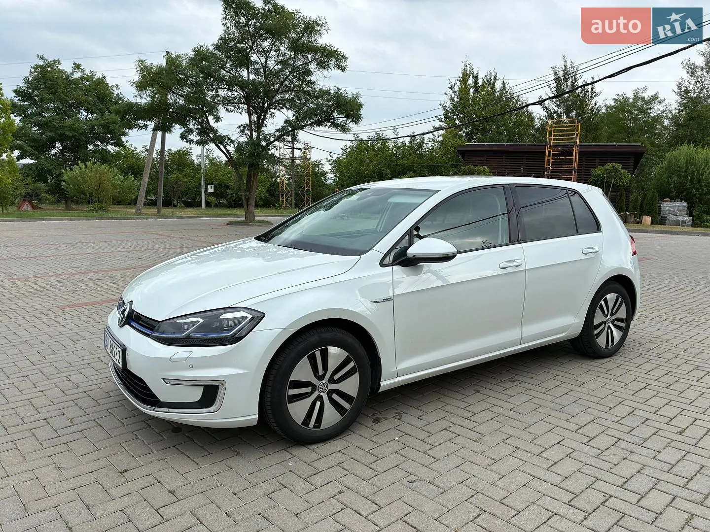 2017 Volkswagen Golf - мініатюра 2