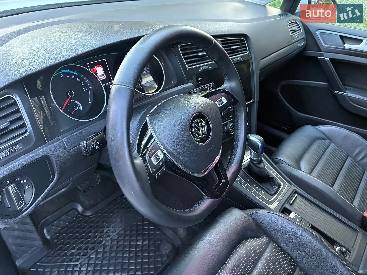 2017 Volkswagen Golf - мініатюра 17