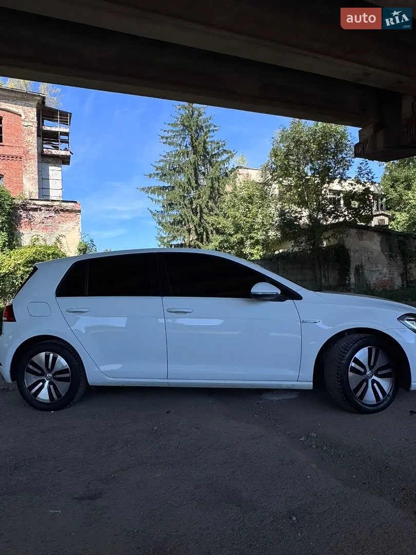 2017 Volkswagen Golf - мініатюра 4