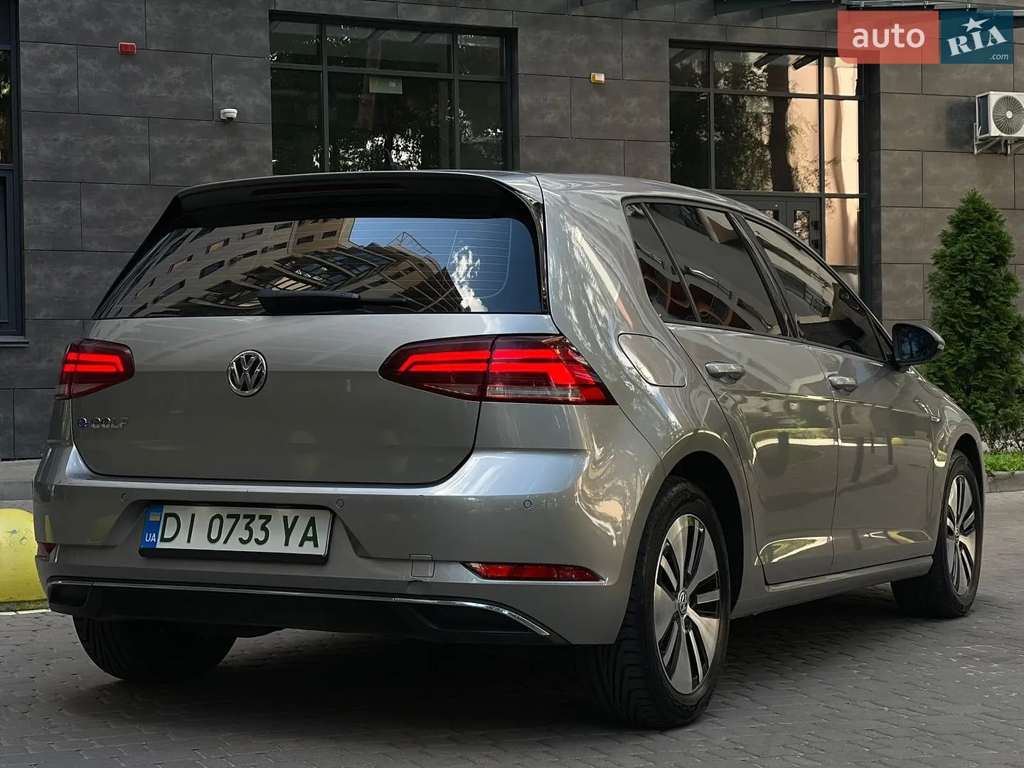 2017 Volkswagen Golf - мініатюра 11