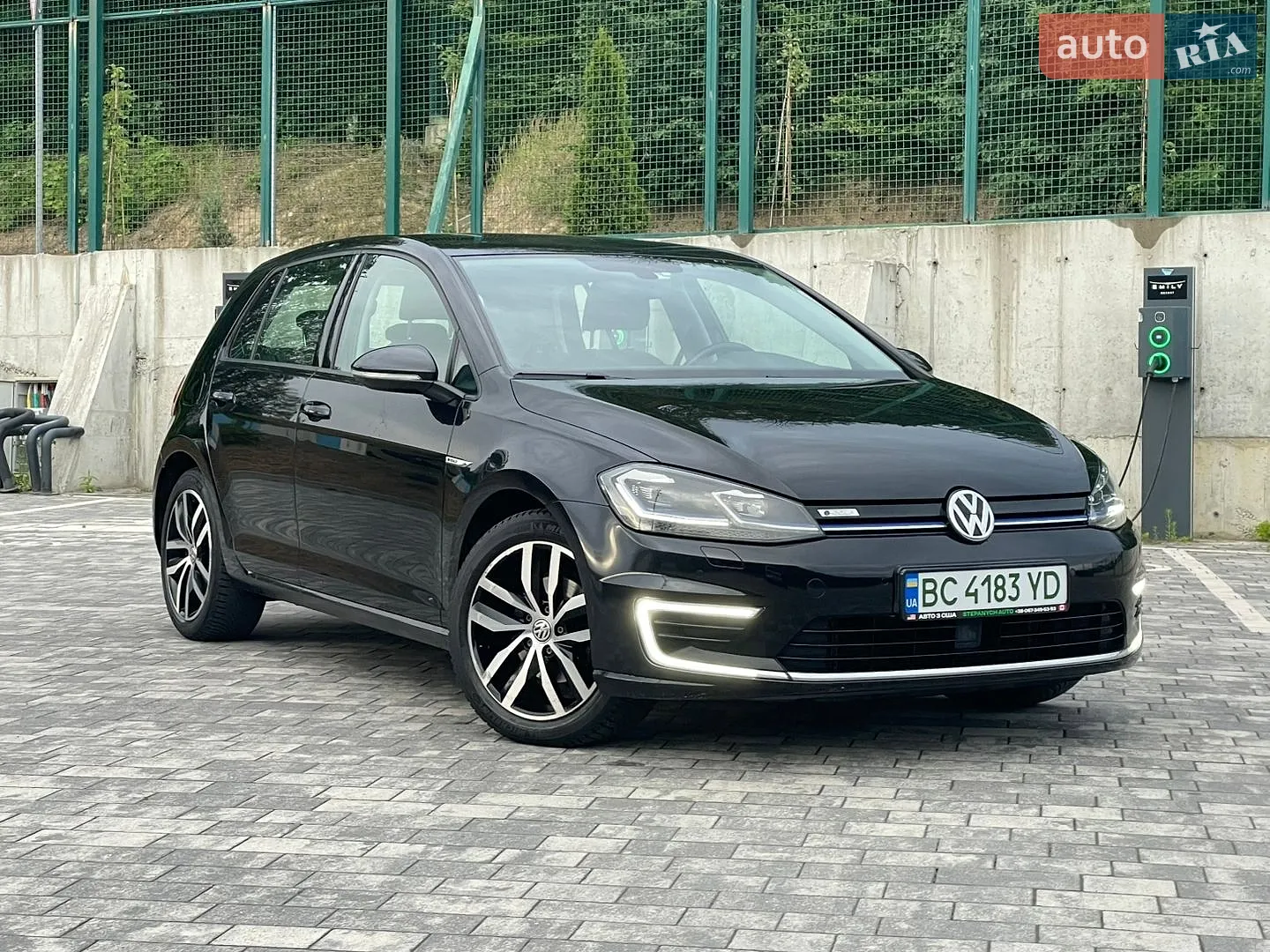 2019 Volkswagen Golf - мініатюра 4