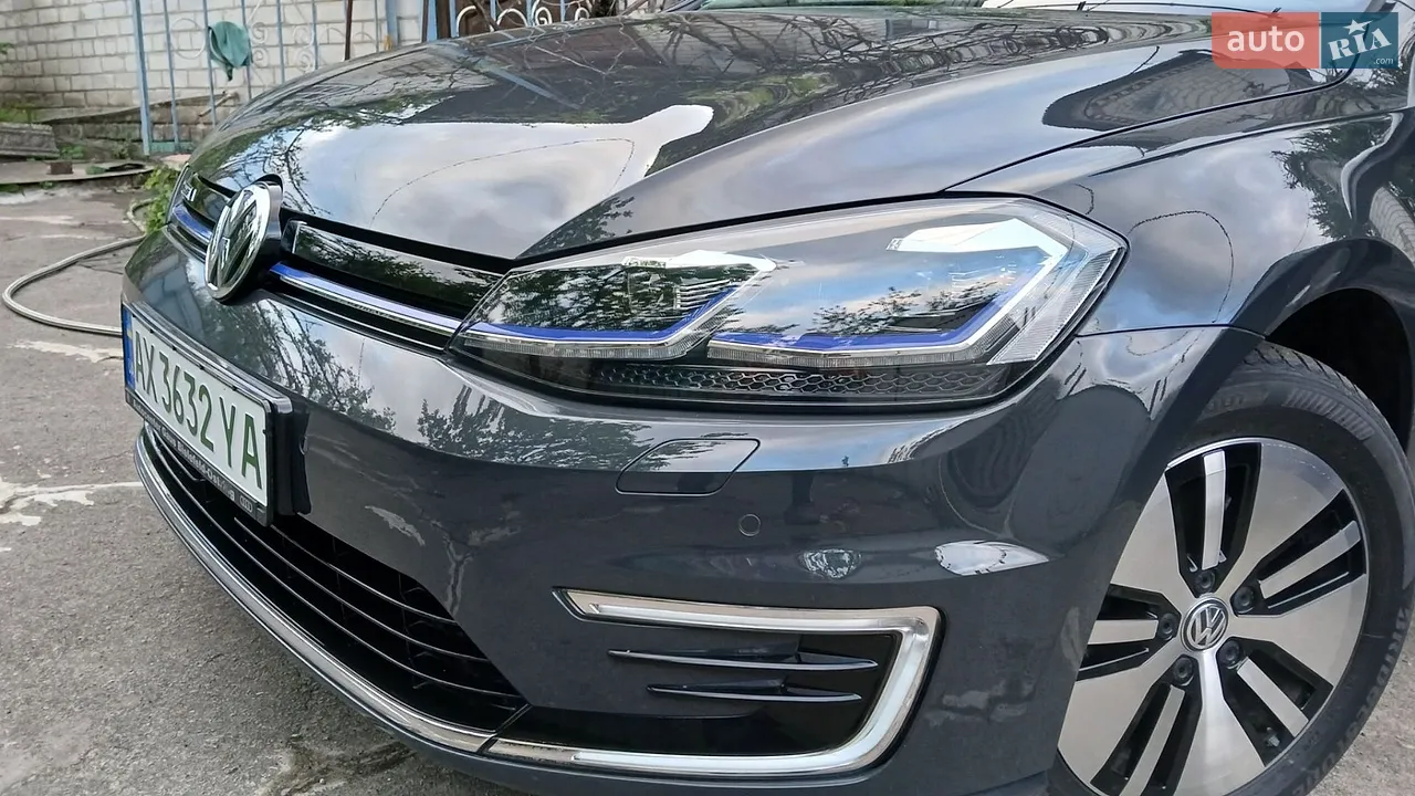 2020 Volkswagen Golf - мініатюра 9
