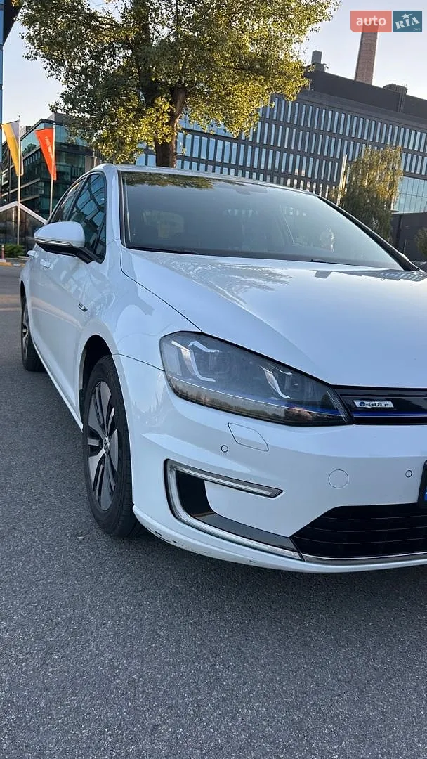 2016 Volkswagen Golf - мініатюра 8