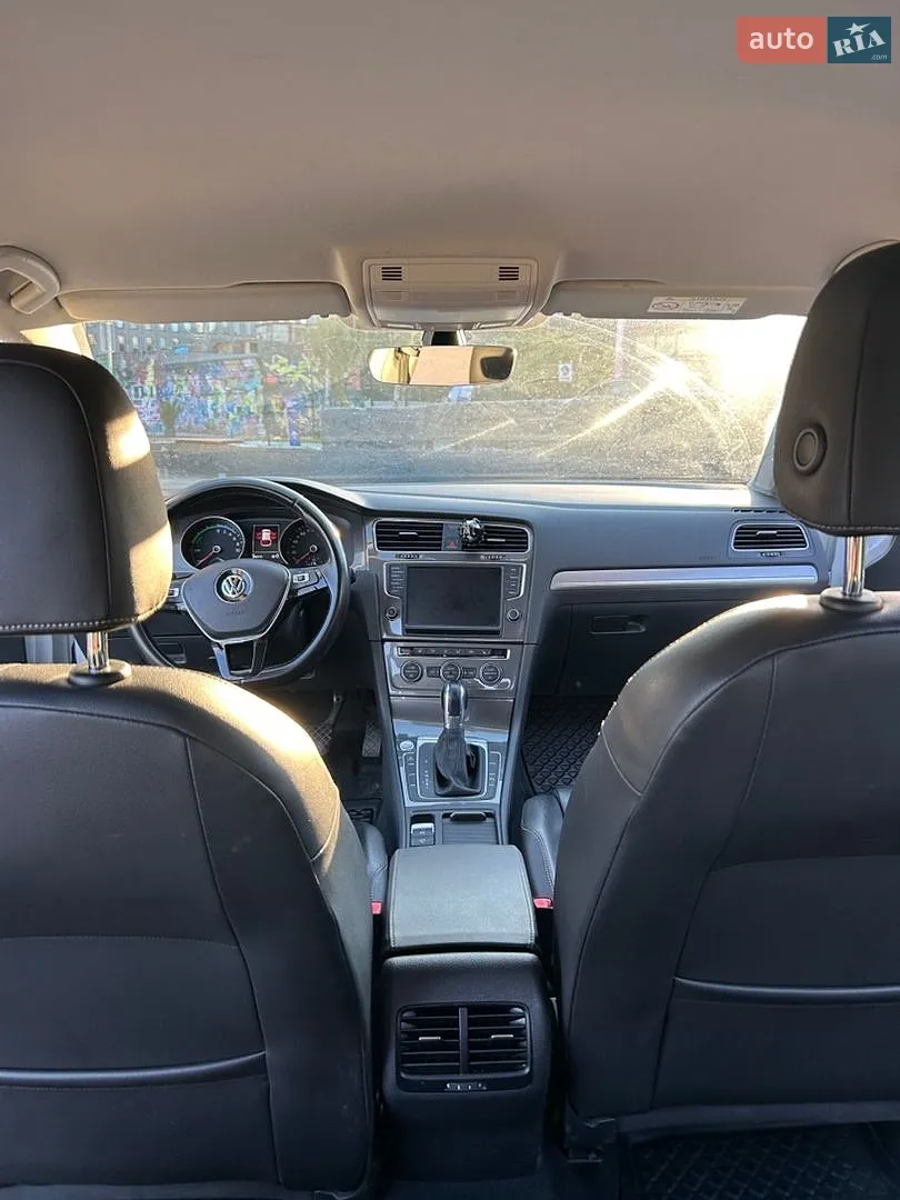 2016 Volkswagen Golf - мініатюра 12