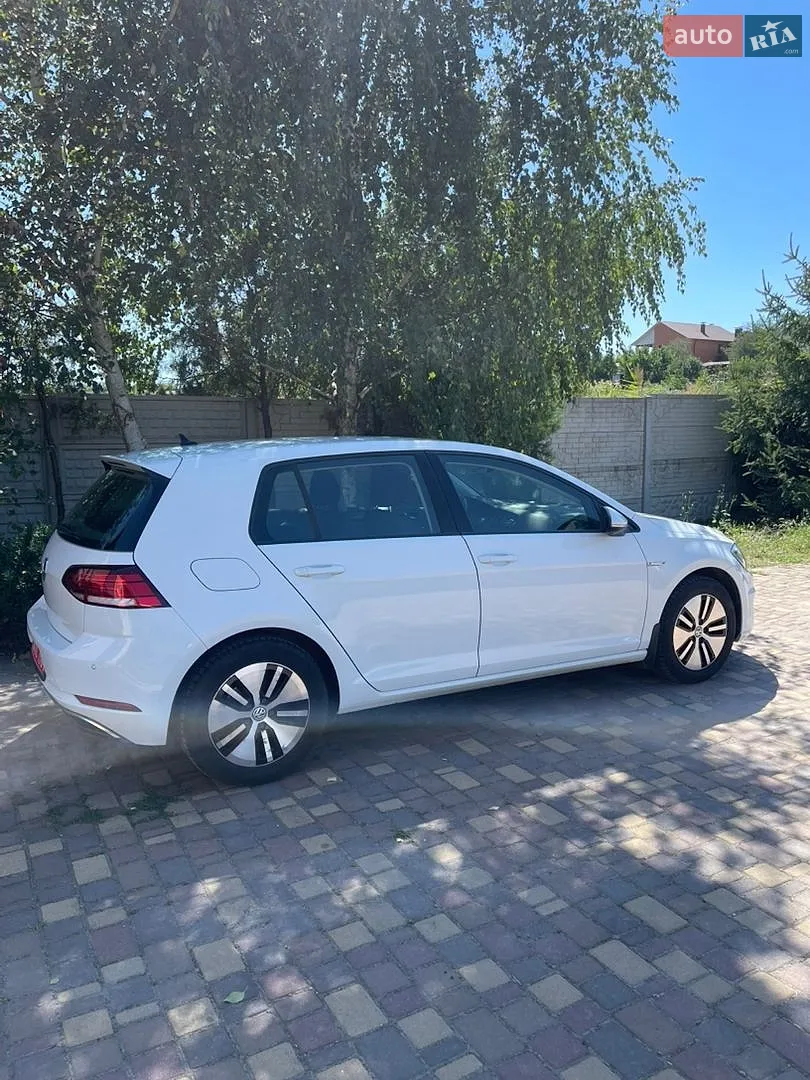 2018 Volkswagen Golf - мініатюра 9