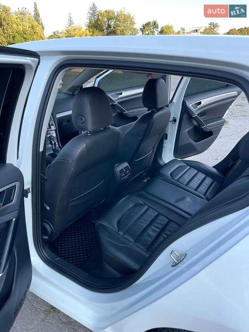 2015 Volkswagen Golf - мініатюра 12