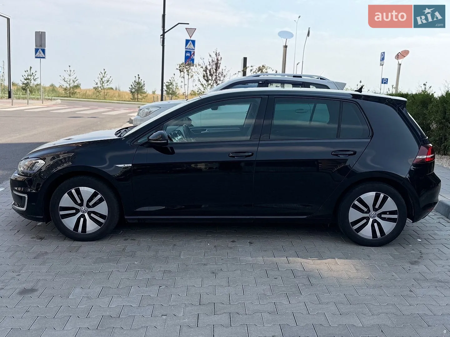 2014 Volkswagen Golf - мініатюра 9