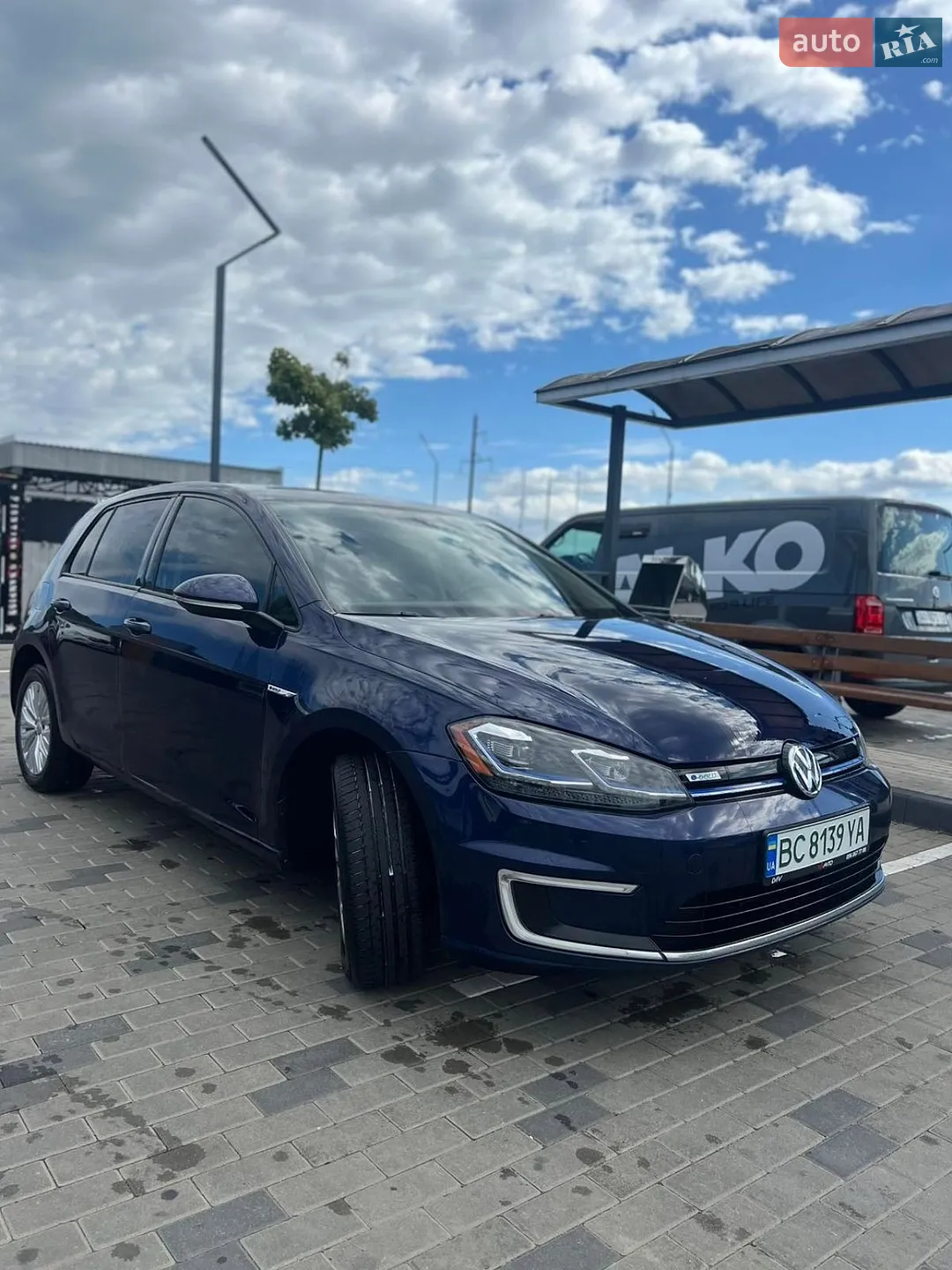 2017 Volkswagen Golf - мініатюра 2