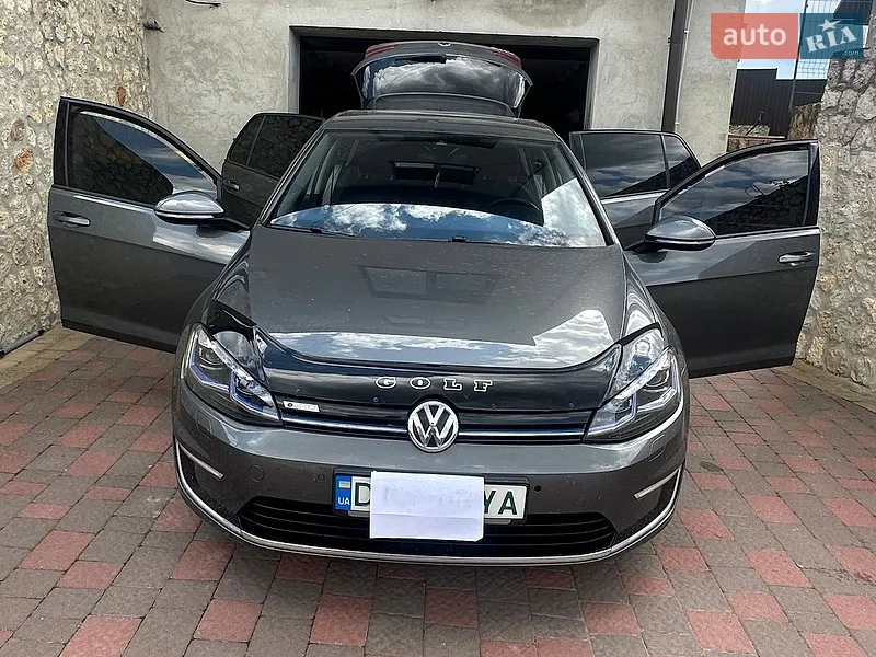 Volkswagen e-Golf
