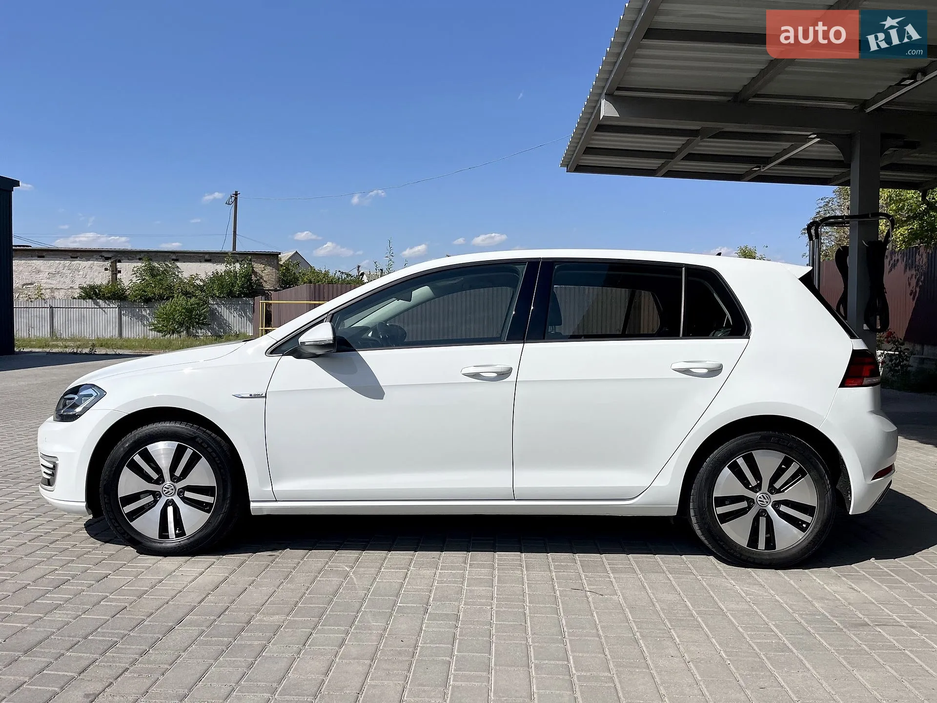 2020 Volkswagen Golf - мініатюра 3