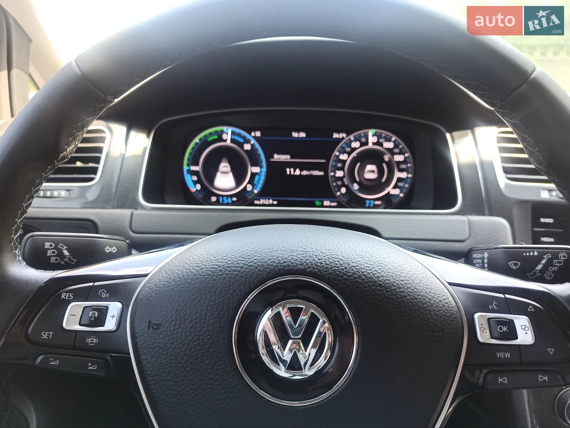 2018 Volkswagen Golf - мініатюра 2