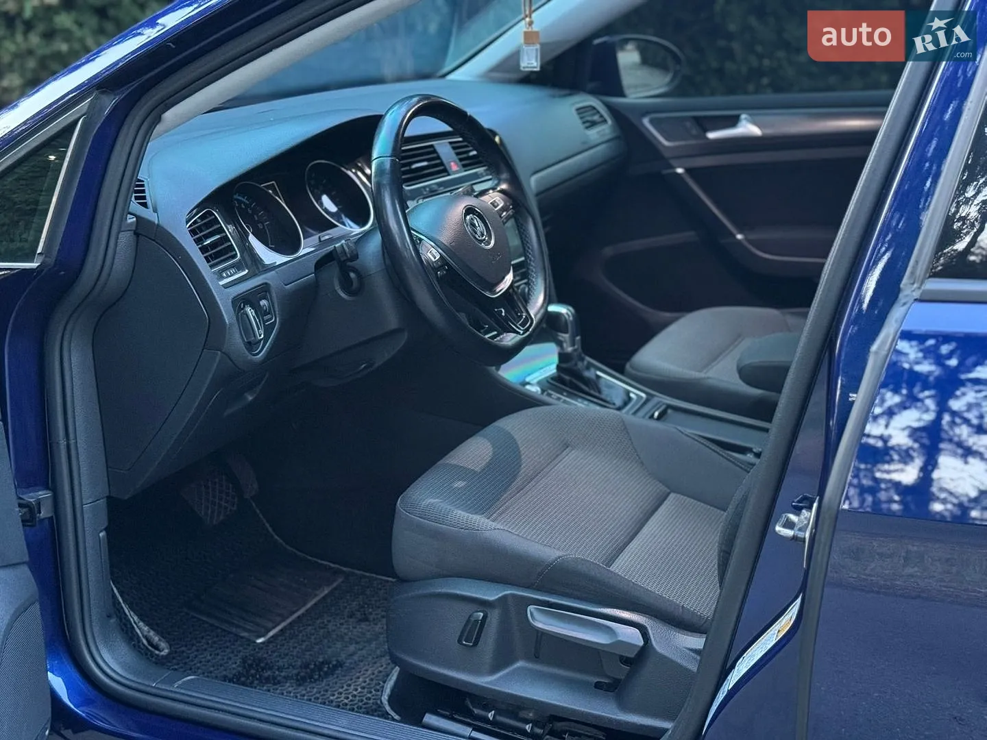 2017 Volkswagen Golf - мініатюра 11