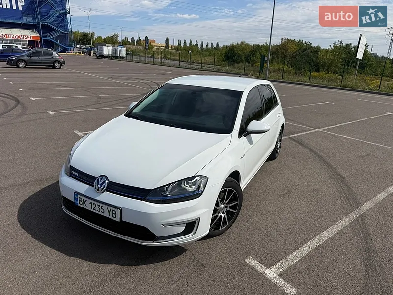 Volkswagen e-Golf