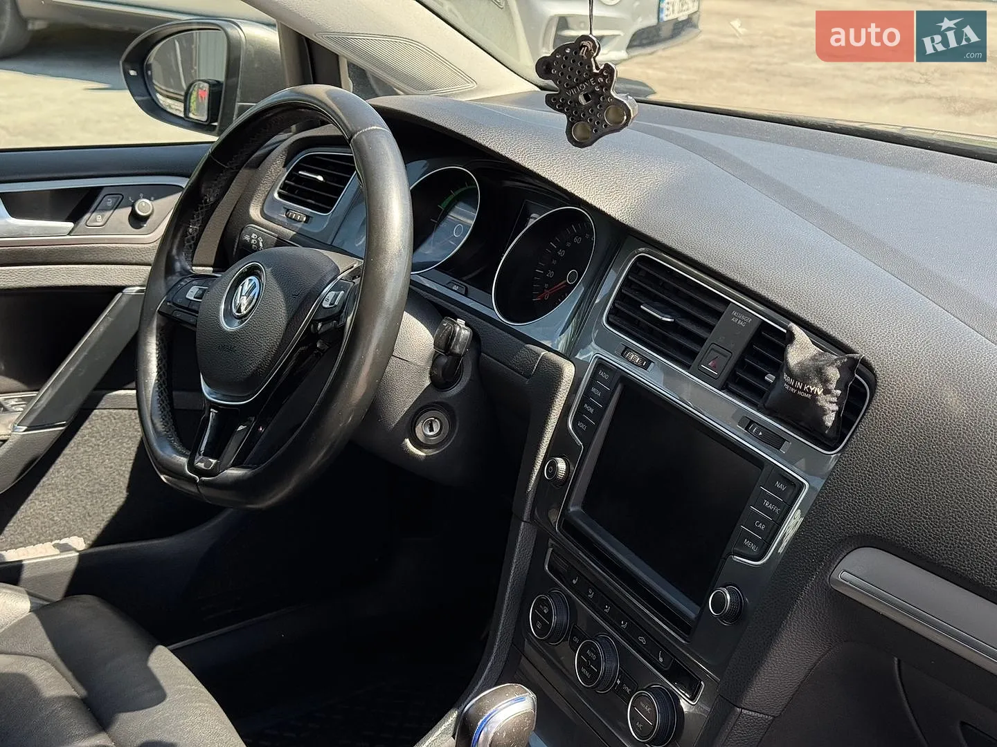 2015 Volkswagen Golf - мініатюра 31