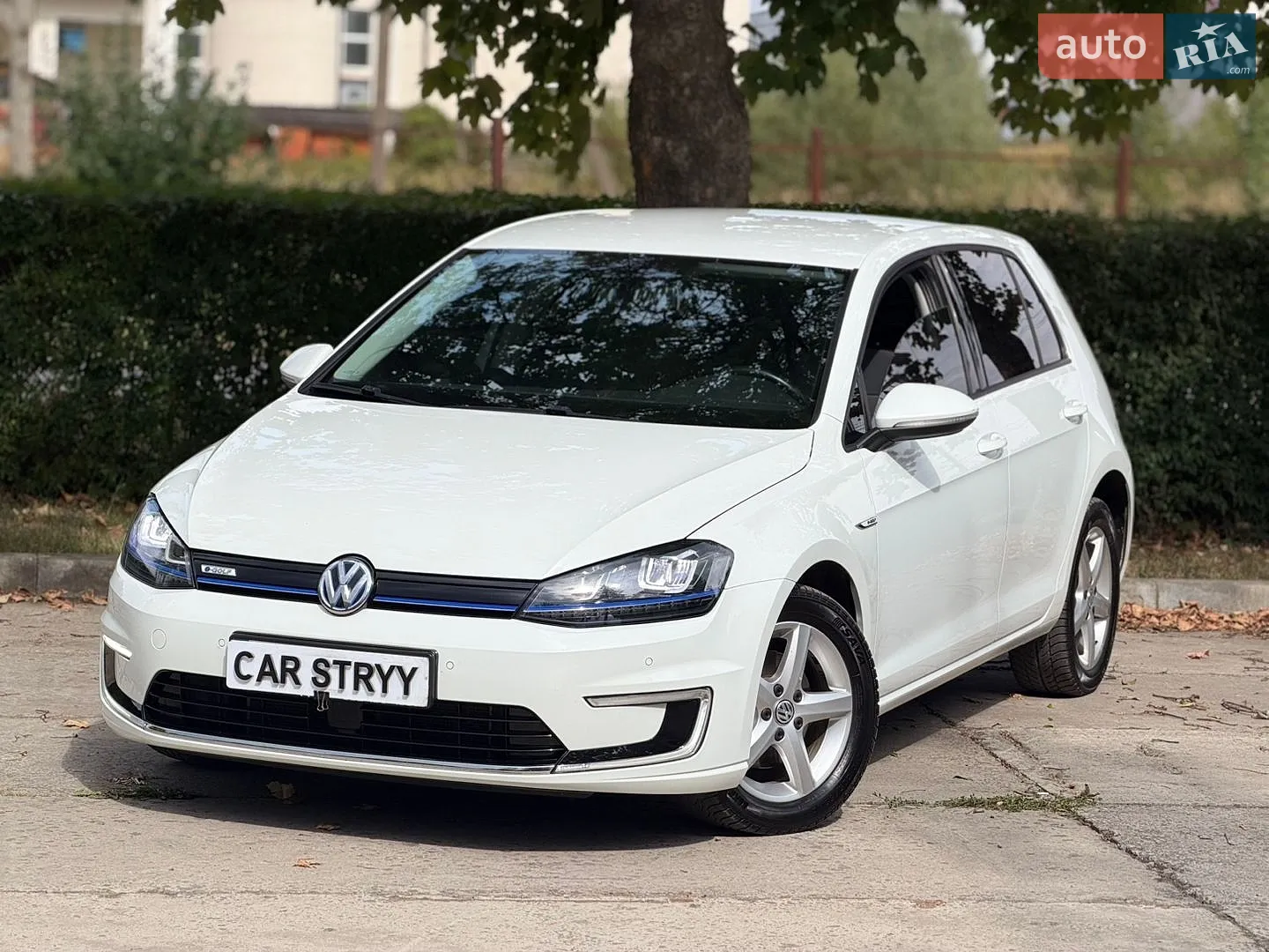2014 Volkswagen Golf - фото 1