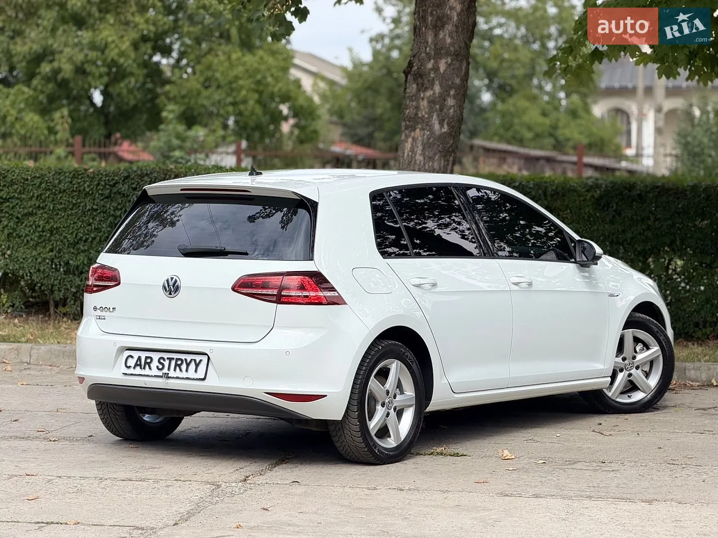 2014 Volkswagen Golf - мініатюра 18