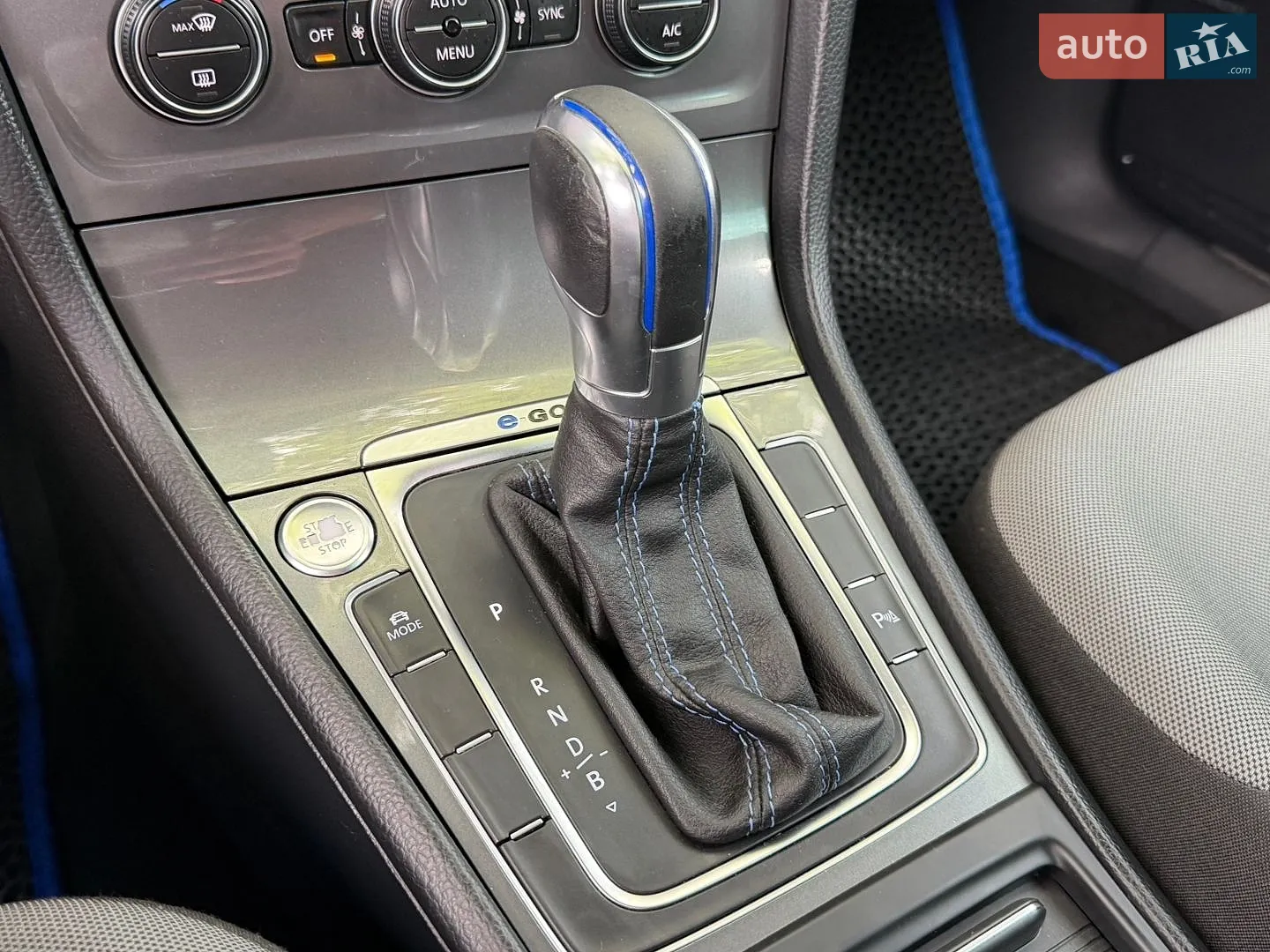 2014 Volkswagen Golf - мініатюра 47