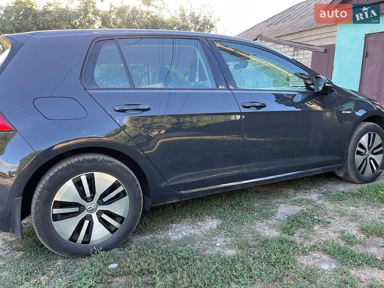 2020 Volkswagen Golf - мініатюра 3