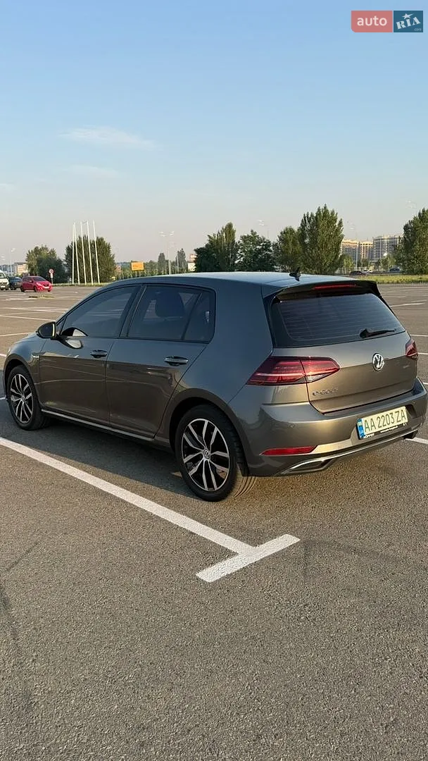 2019 Volkswagen Golf - мініатюра 26
