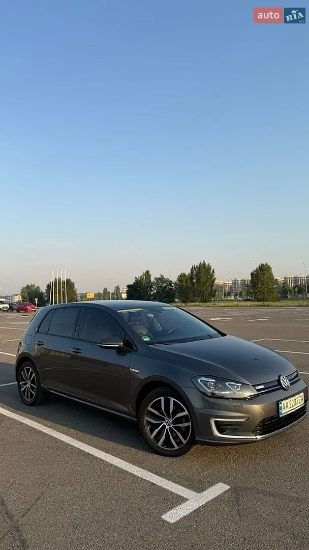 2019 Volkswagen Golf - мініатюра 16