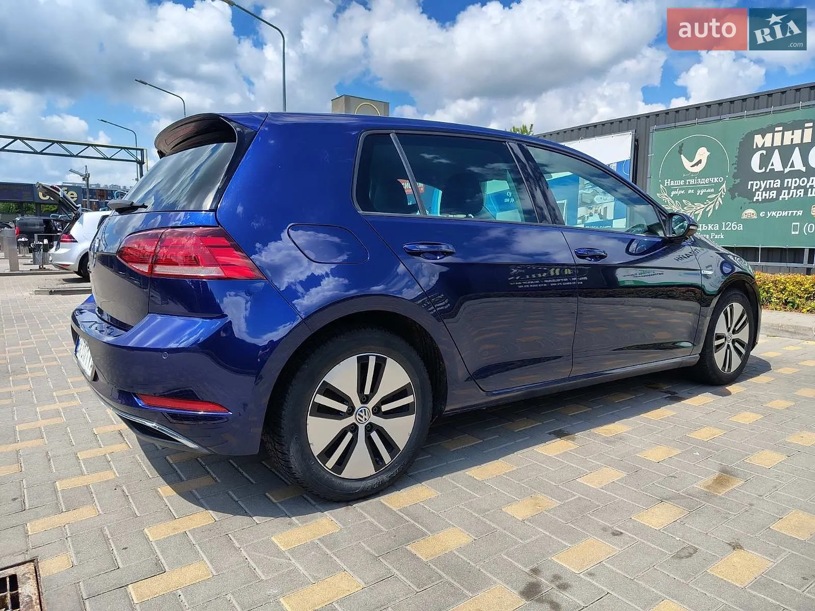 2017 Volkswagen Golf - мініатюра 4