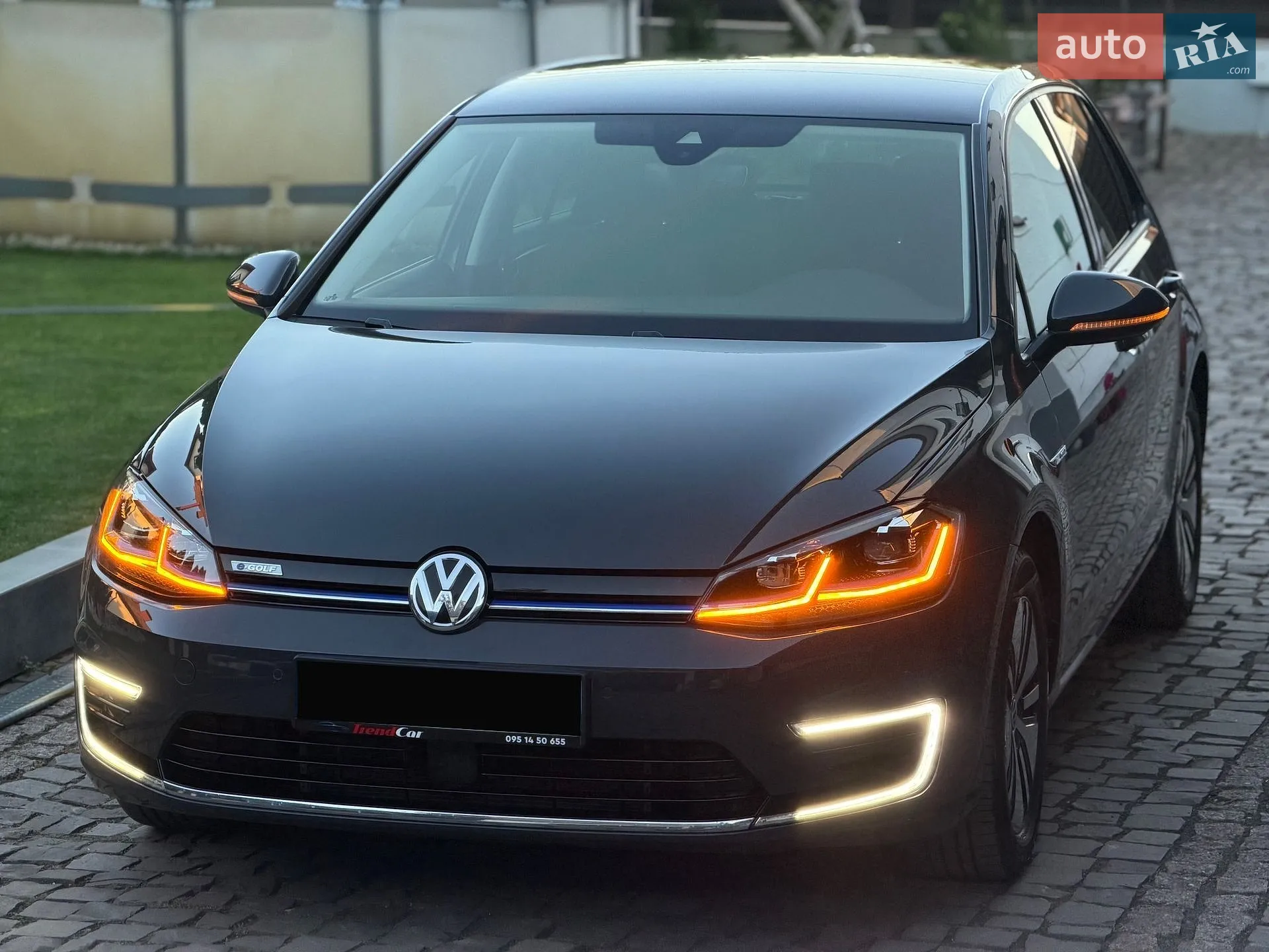 2020 Volkswagen Golf - фото 1