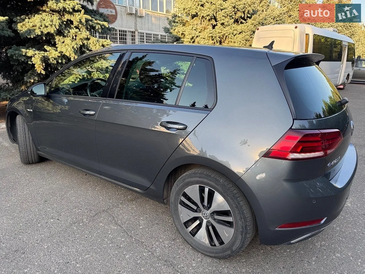 2017 Volkswagen Golf - мініатюра 9