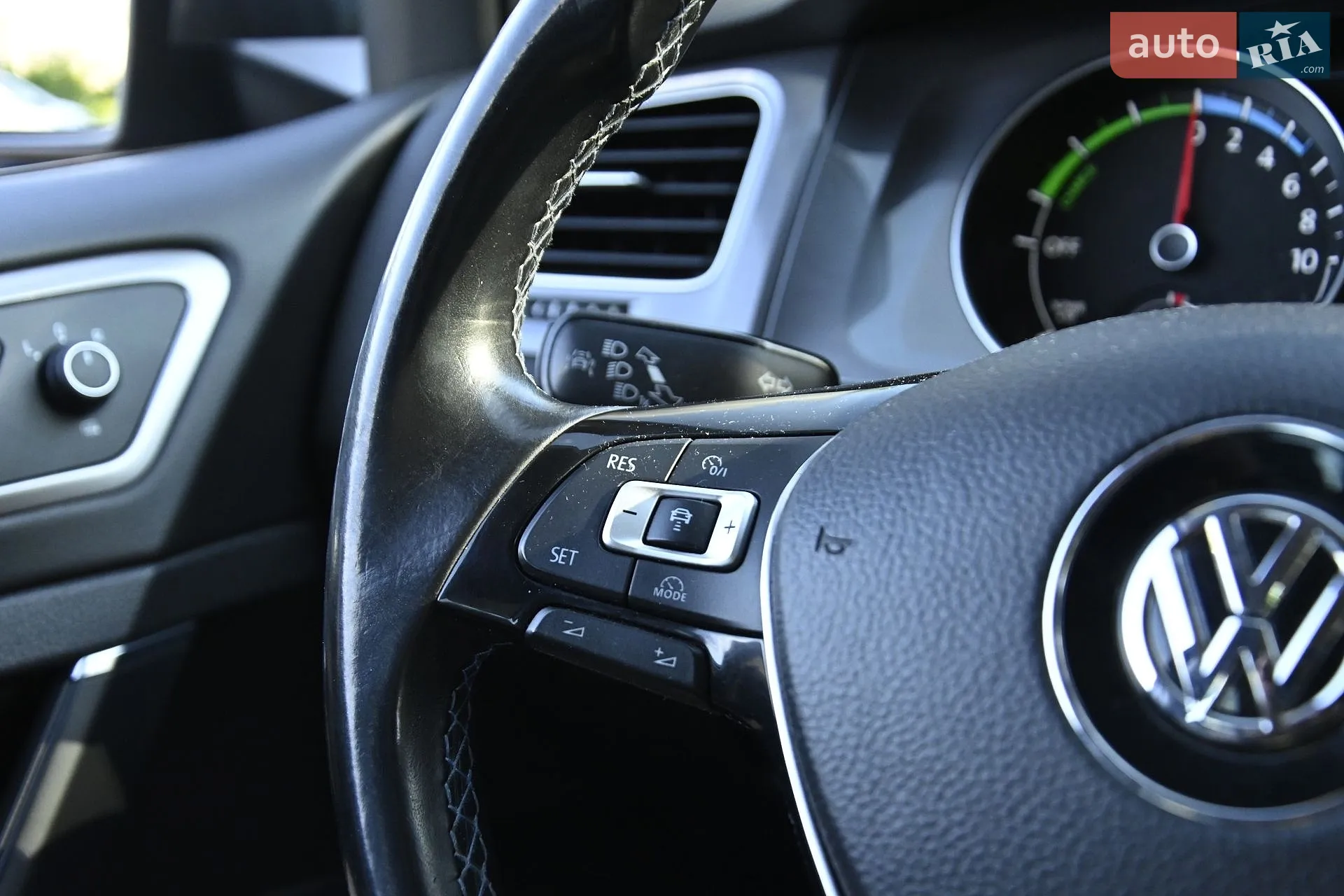 2015 Volkswagen Golf - мініатюра 23