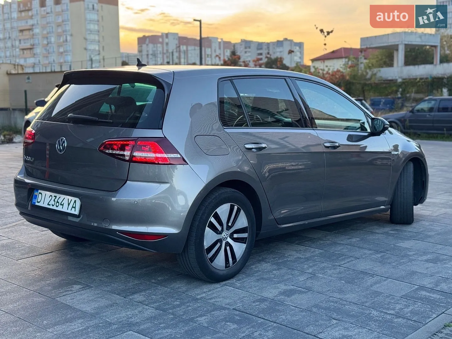 2015 Volkswagen Golf - мініатюра 10