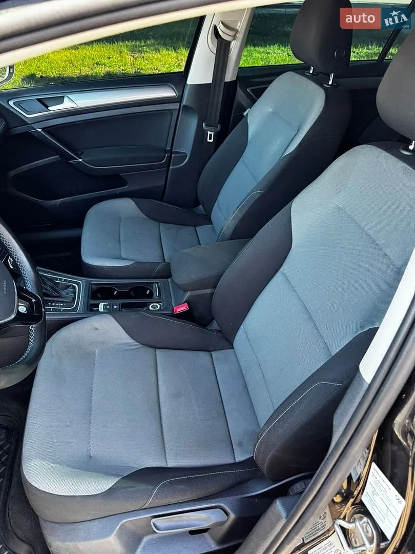 2017 Volkswagen Golf - мініатюра 9