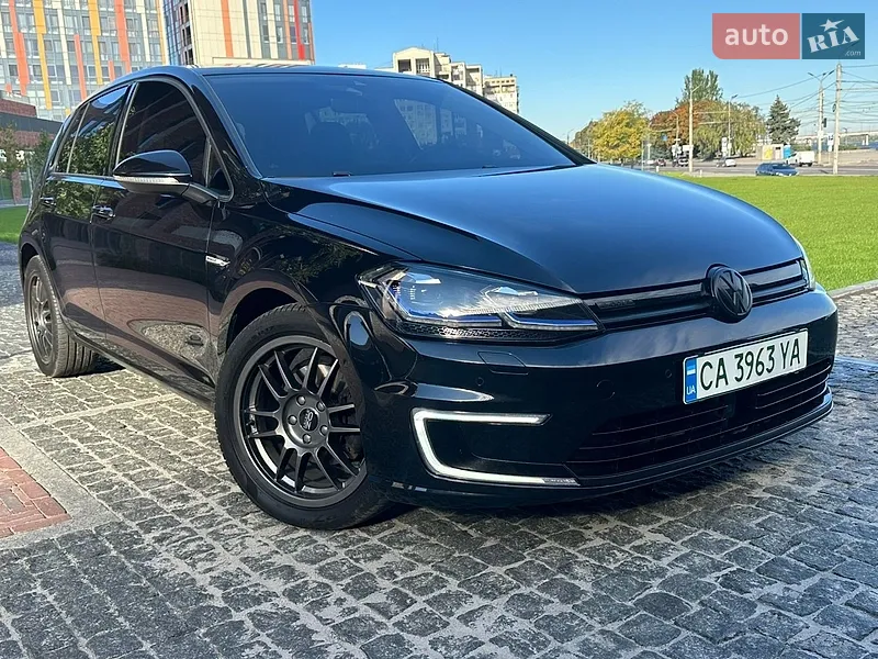 Volkswagen e-Golf